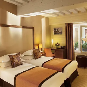 Hotel 85 Saint Honore, Paris